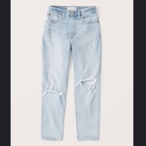 Abercrombie Curve Love High Rise Mom Jeans